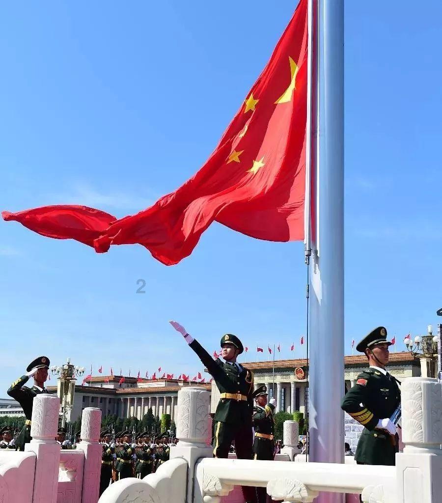 我市省政协委员参加分组讨论 冯智参加